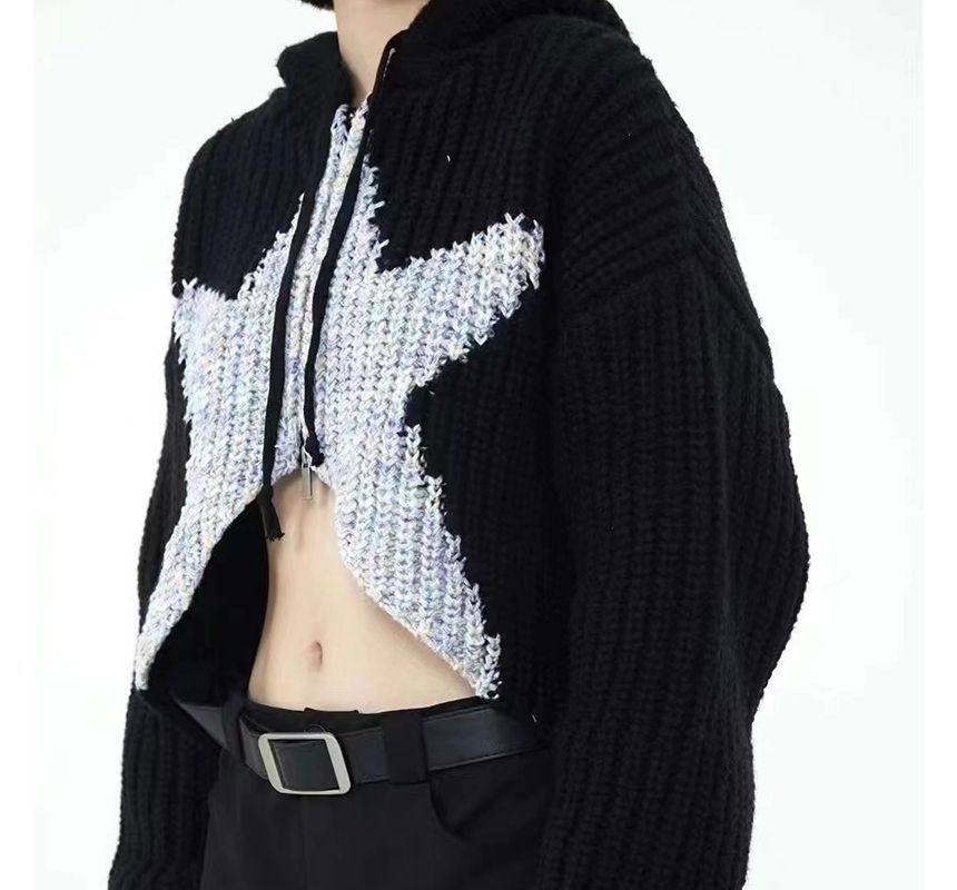 Everose - Tweekleurige sterrenprint, cropped gebreide hoodie met dubbele rits