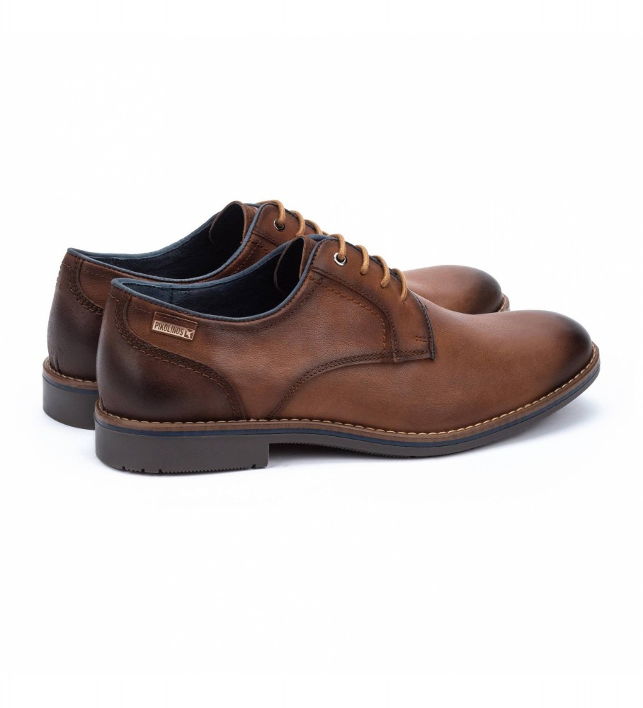 Sapatos Pikolinos de couro marrom