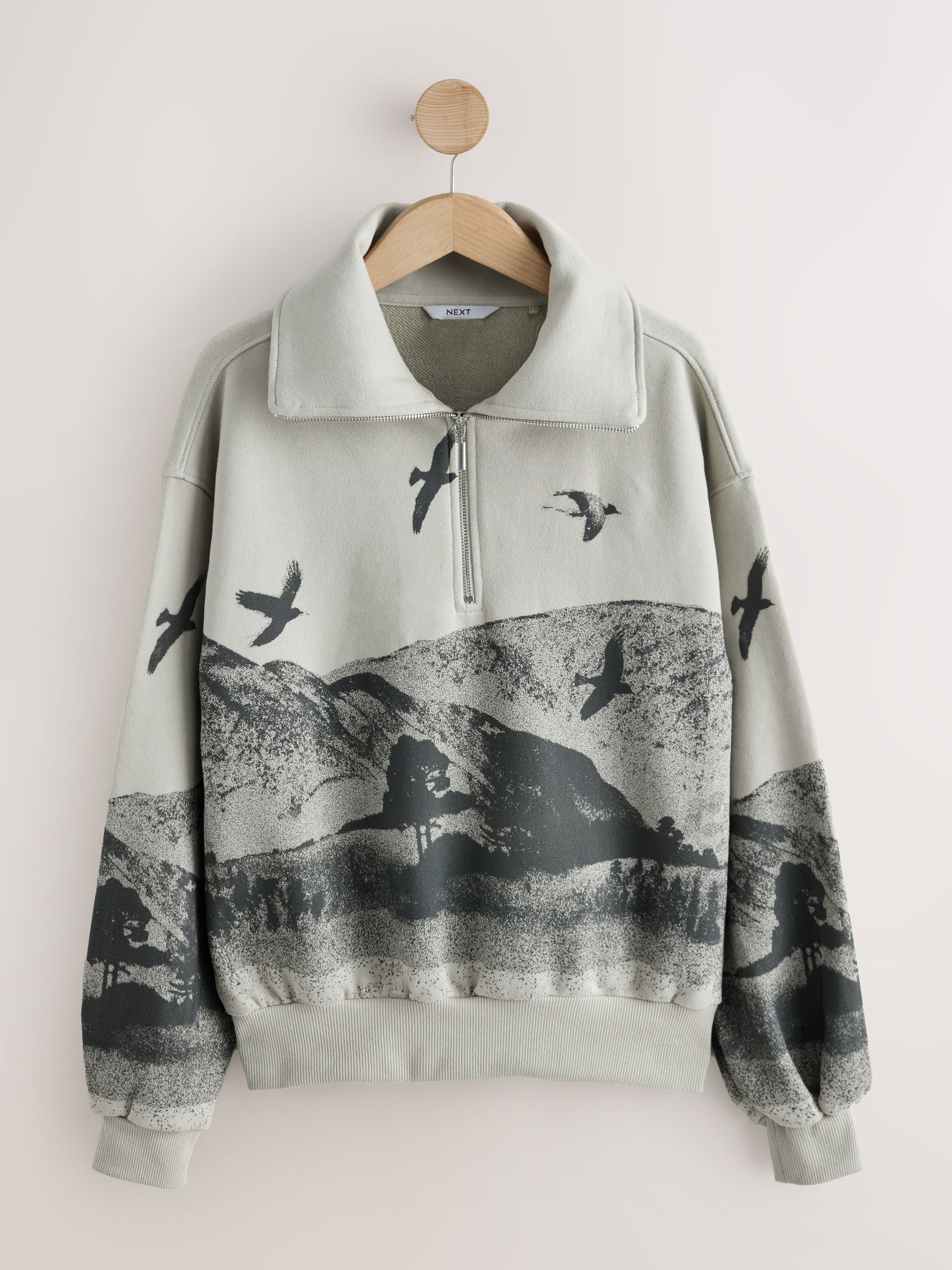 Grijs/Olijfgroen - 100% Cotton Graphic Print Scenic Outdoors Quarter Zip Neck Printed Long Sleeve Fleece Sweatshirt