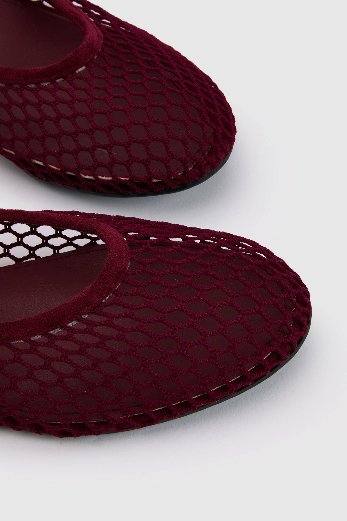 Oasis Ballerines Mary-jane Tilly En Synthétiquecuir Avec Empiècements En Résille