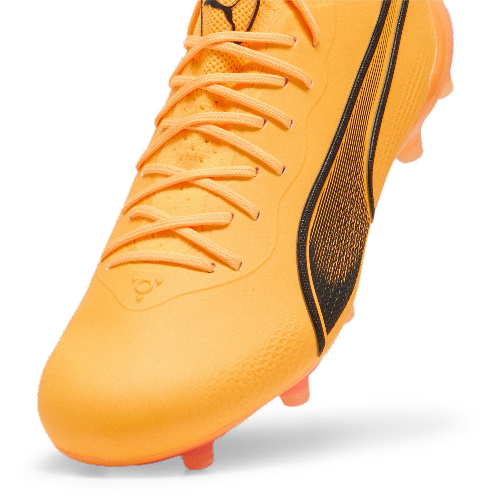 Puma King Ultimate Firm Ground Football Boots
