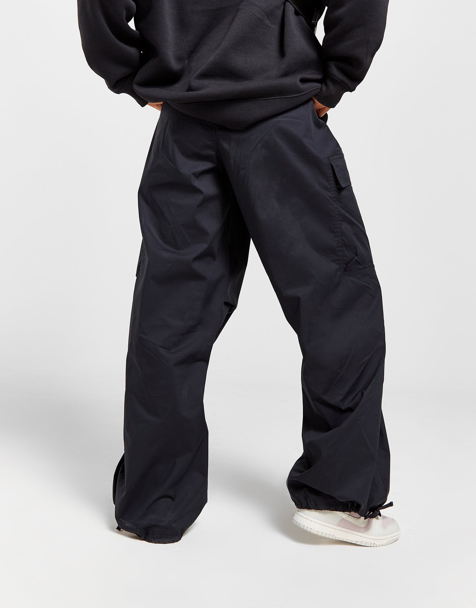 Nike Street Woven Cargo Track Pants