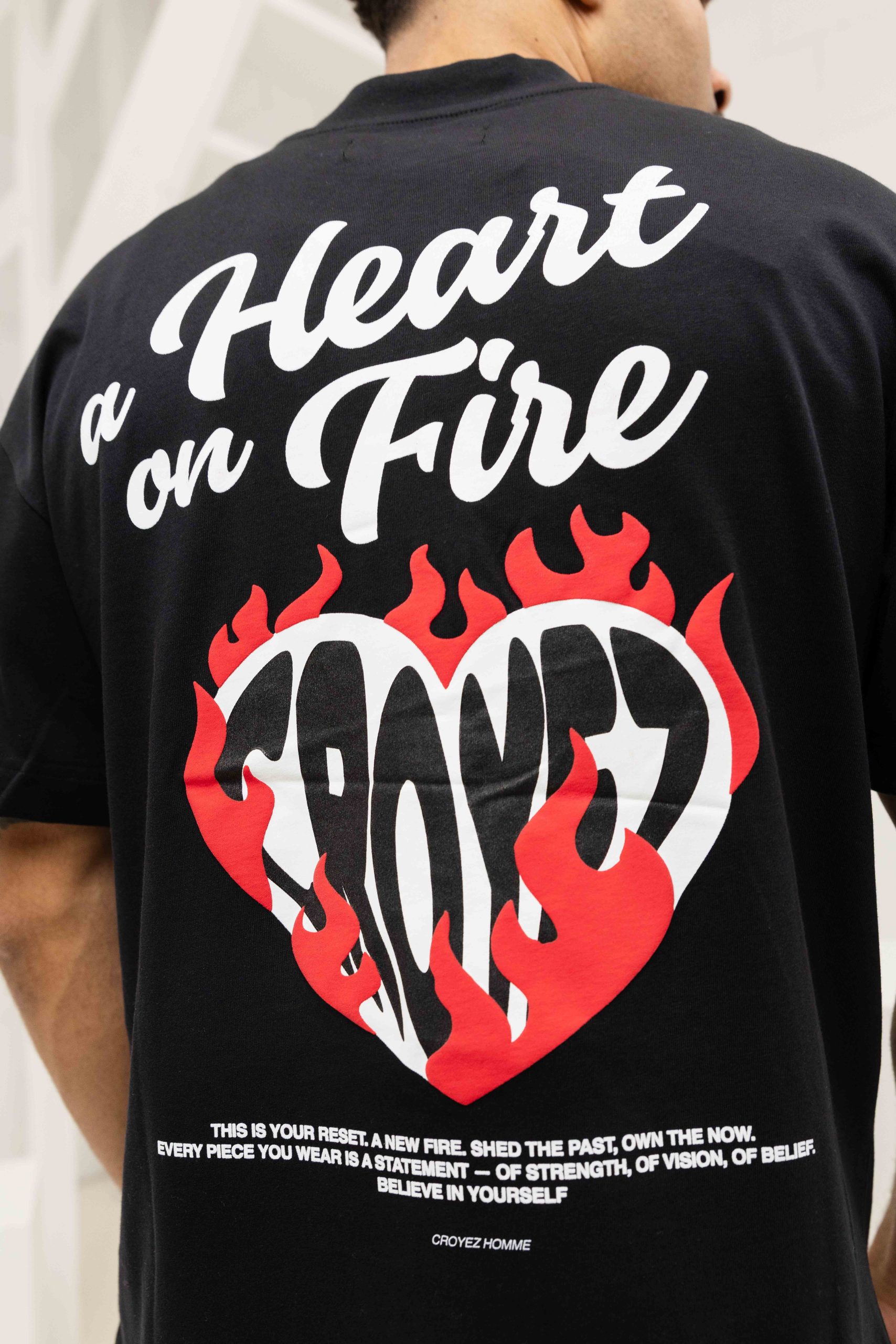 Croyez Heart On Fire T-Shirt Heren Zwart