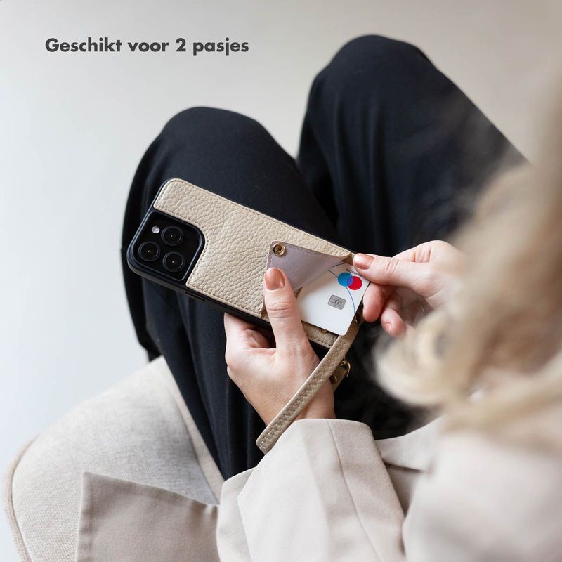 Selencia - Nova - Telefoonhoes met Koord en Pashouder - Beige - Voor Samsung Galaxy A36 / A56