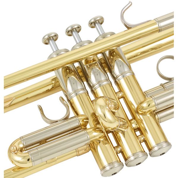 Yamaha YTR-8335 04 Trumpet