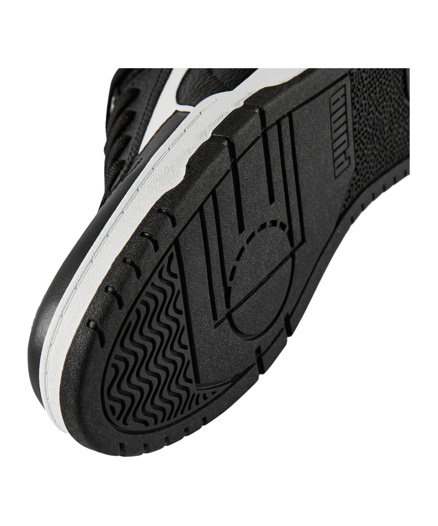 PUMA RBD Game Low Schwarz F07