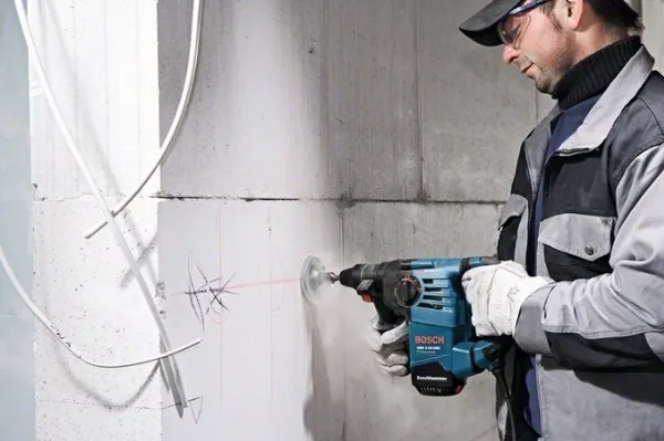 Bosch GBH 3-28 DRE Professional - Roterende hammer - 800 W - SDS-plus - 2.7 Joule