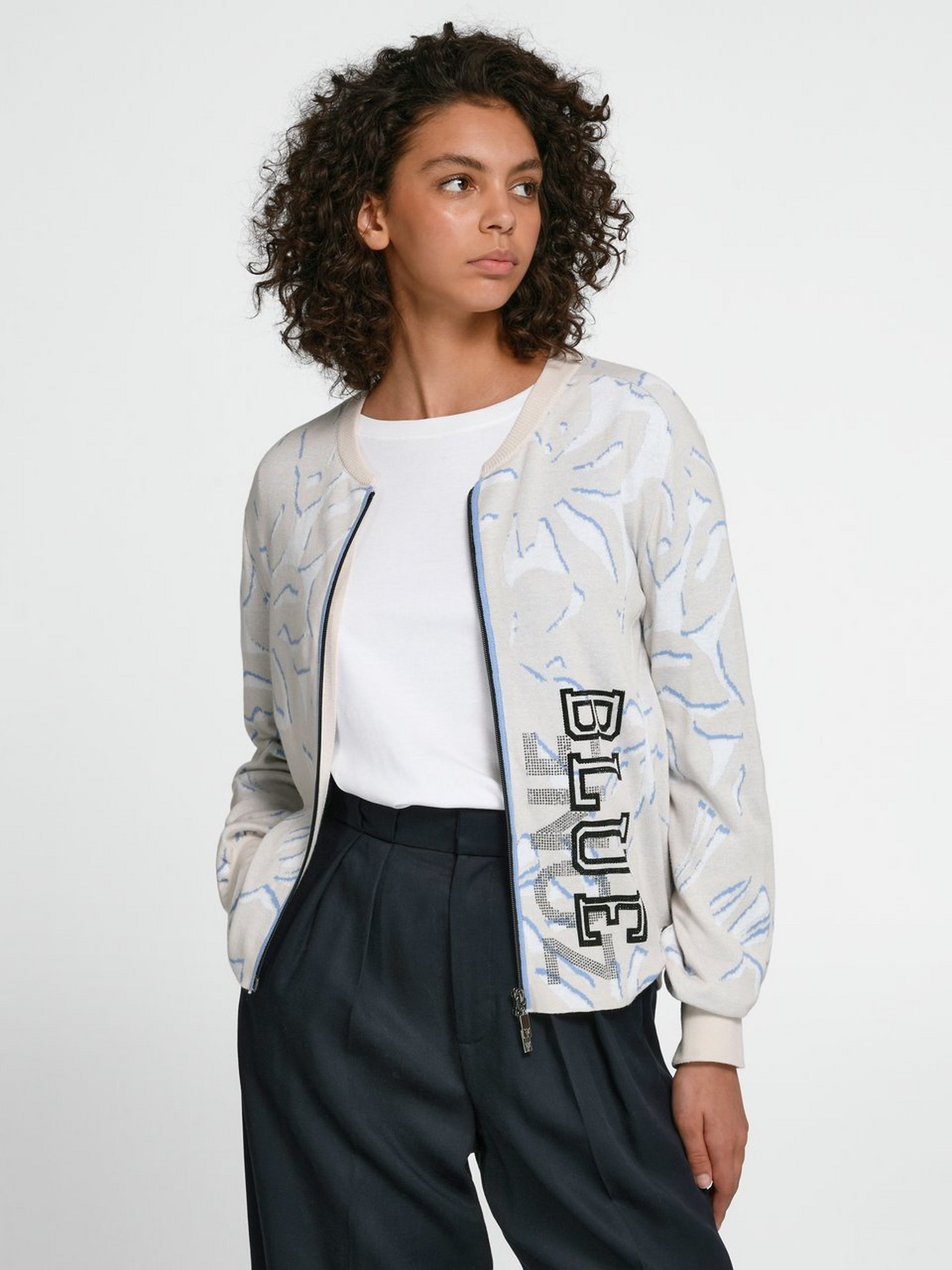 Strickjacke