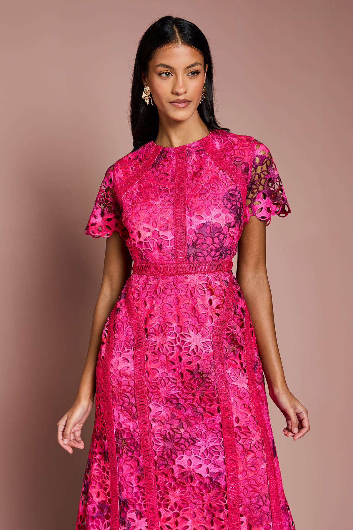 Coast Robe Crayon Mi-Longue en Dentelle Imprimée Petite