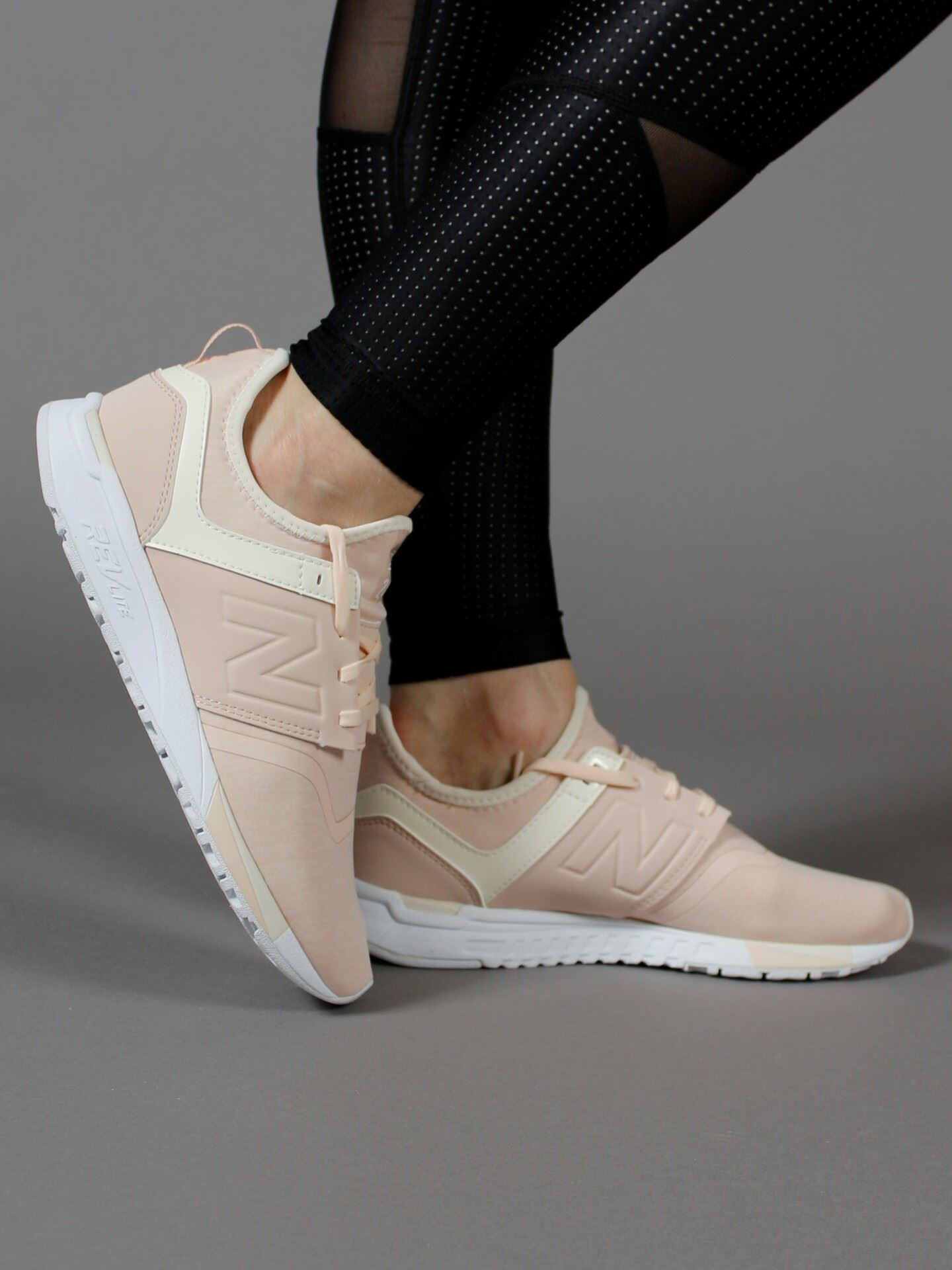 New Balance WRL247