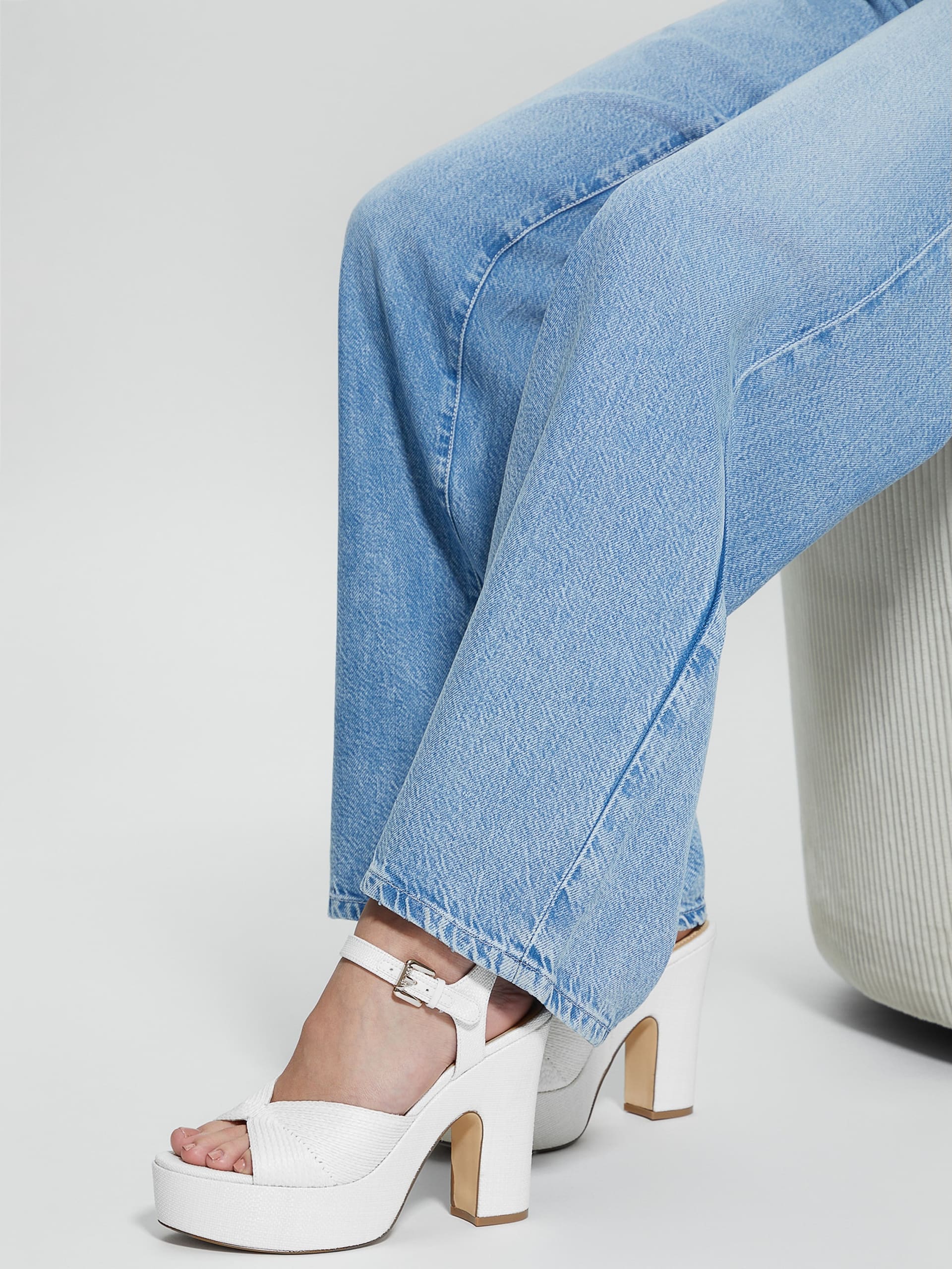 Sapatos de salto bloco Saylin