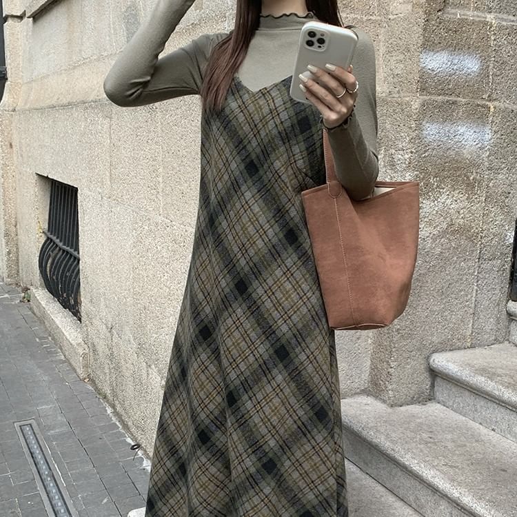 Monroll - Lange mouwen, effen top met mockneck / geruite maxi-A-lijnjurk met spaghettibandjes en V-hals