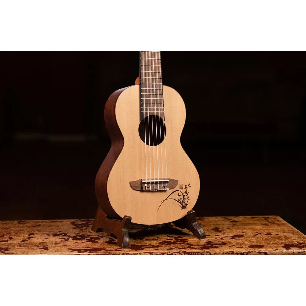 Ortega Bonfire Series RGL5 1/8-Size Guitar guitarlele
