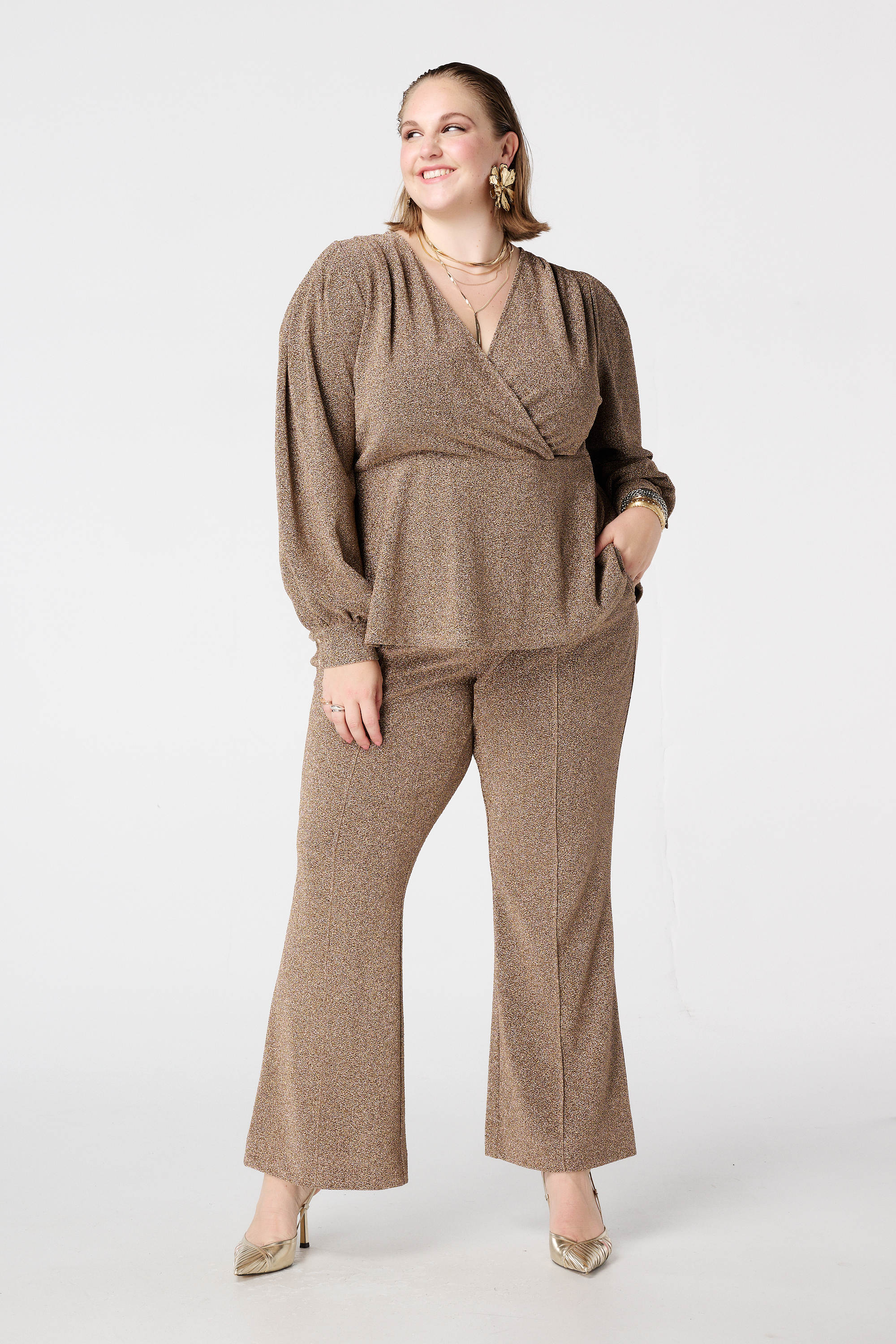Glitter top met overslag look bronze