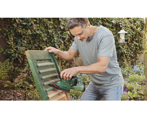 Bosch UniversalSander 18V-10 accu multischuurmachine, zonder accu en lader