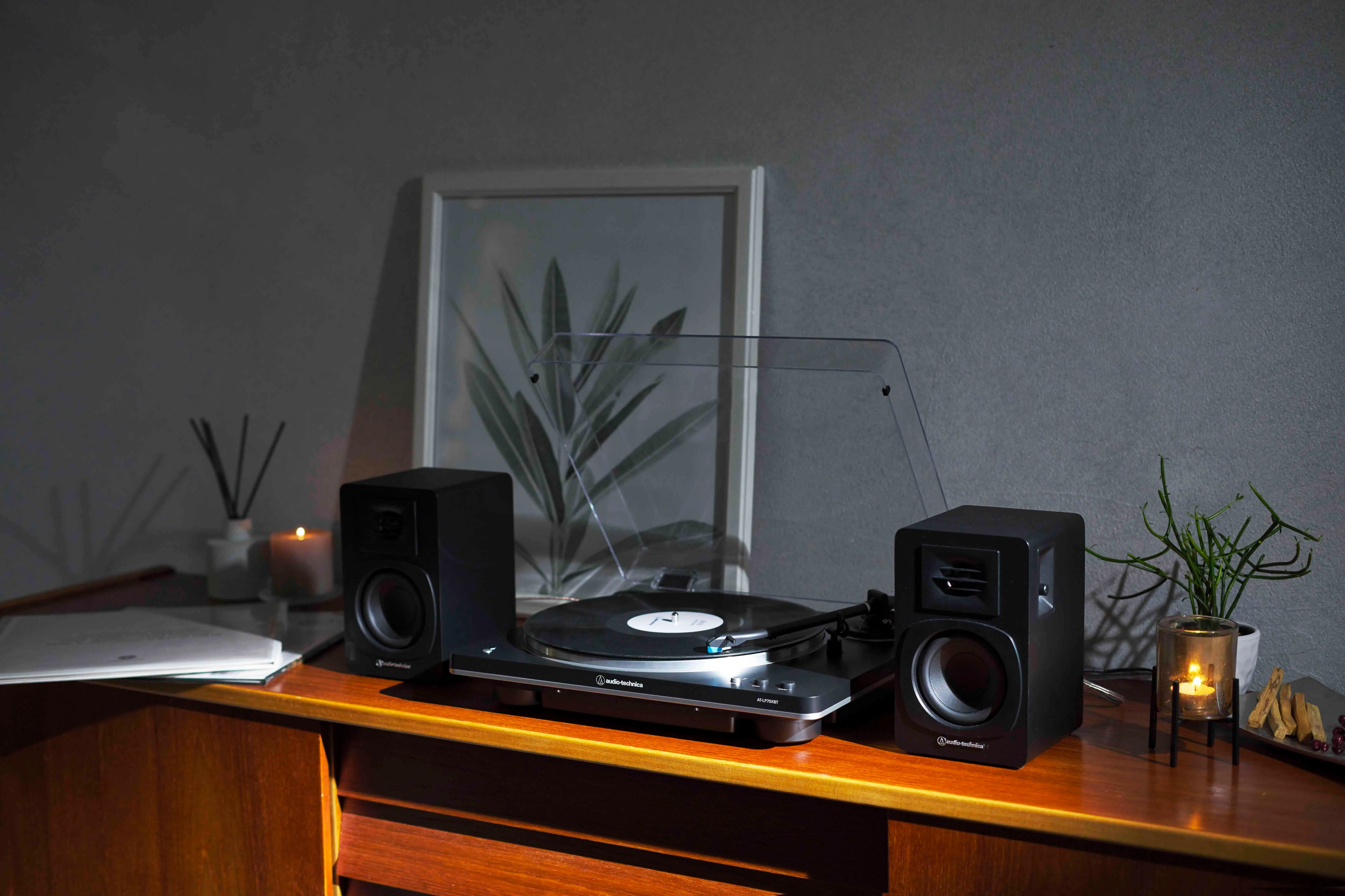 Audio Technica AT-LP70XBT Noir   AT-SP3X Platines vinyle hi-fi