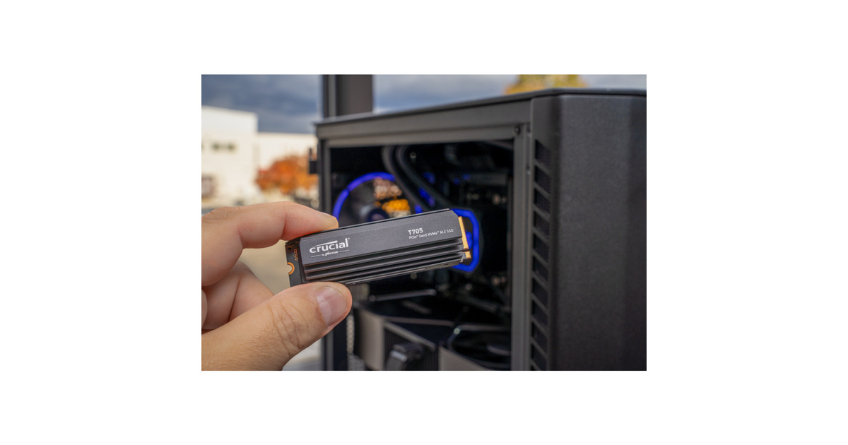 CrucialT705 4 TB SSD  (Zwart, PCIe 5.0 x4, NVMe 2.0, M.2 2280, Incl. heatsink)