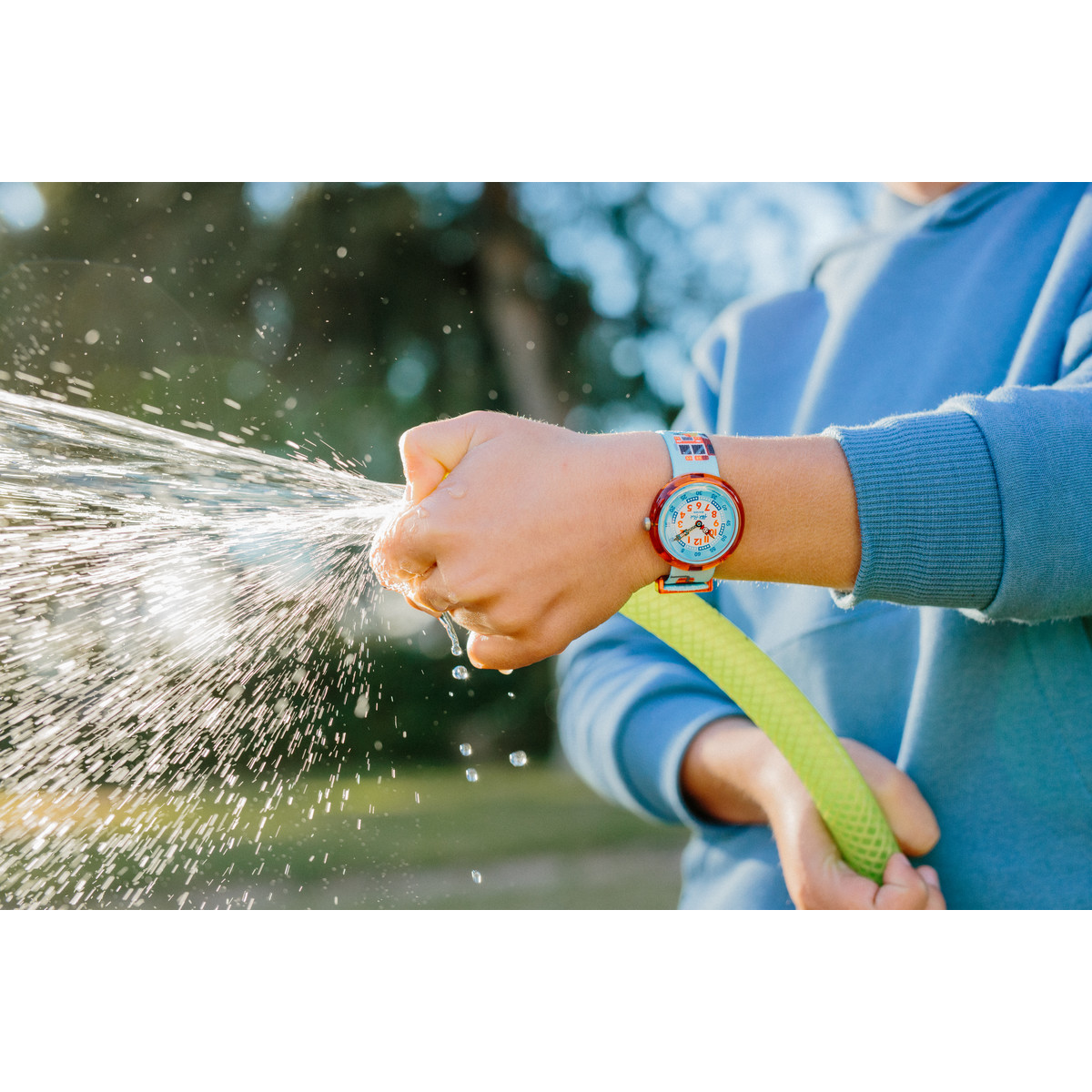 Montre FLIK FLAK Future dreams Fire stopper enfant plastique biosourcé bracelet PET recyclé bleu
