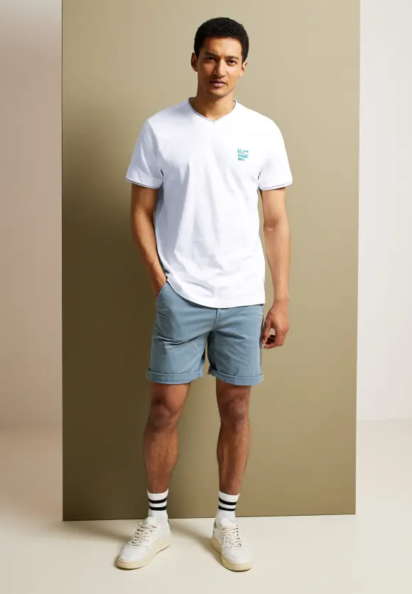T-Shirt mit V-Ausschnitt - White