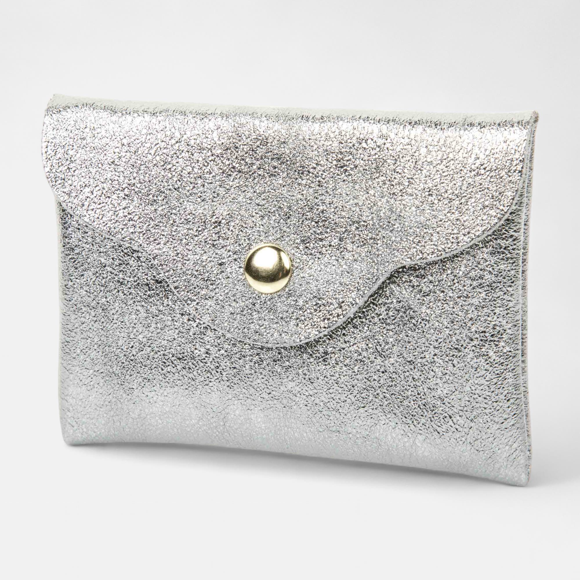 Petite maroquinerie en cuir argent