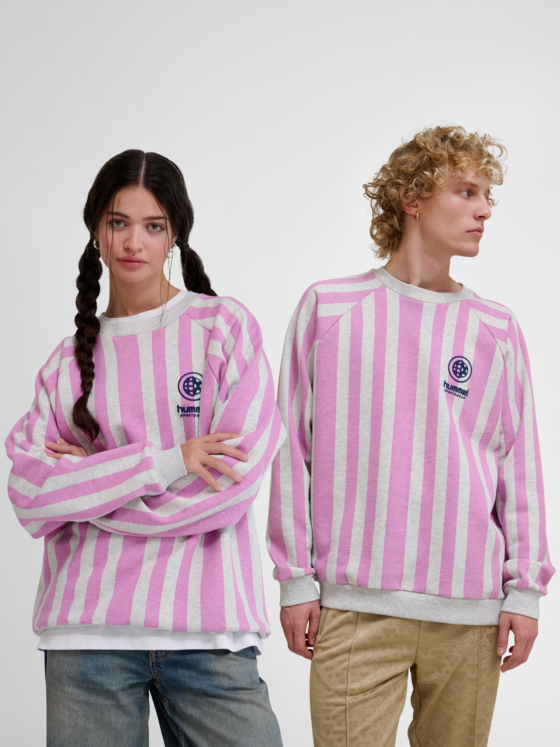 hmlLOOSE CREWNECK SOCCER LOVE
