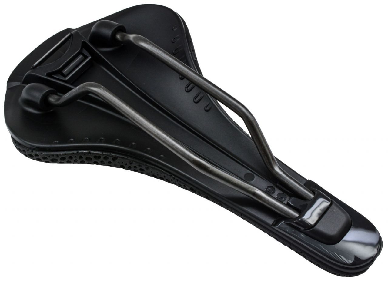Fizik Antares Versus Evo R3 Adaptive Sattel kaufen | Bike-Discount