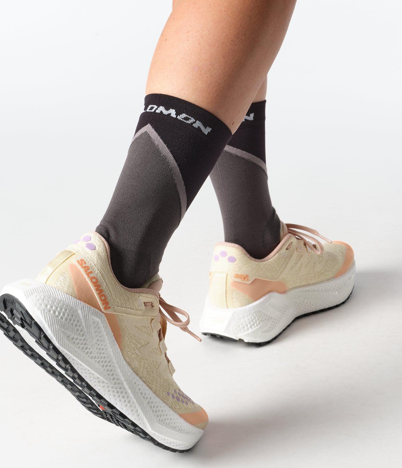 Aero Glide 3 GRVL Dame Shortbread/White/Fusion Coral