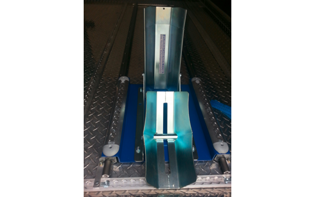 Moto Stand4 Slide