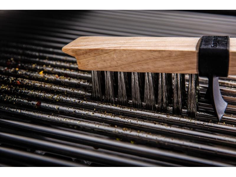 Broil King Grillbürste aus Holz, 51 cm Holz-Grillbürste mit Edelstahlborsten und Spritzschutz