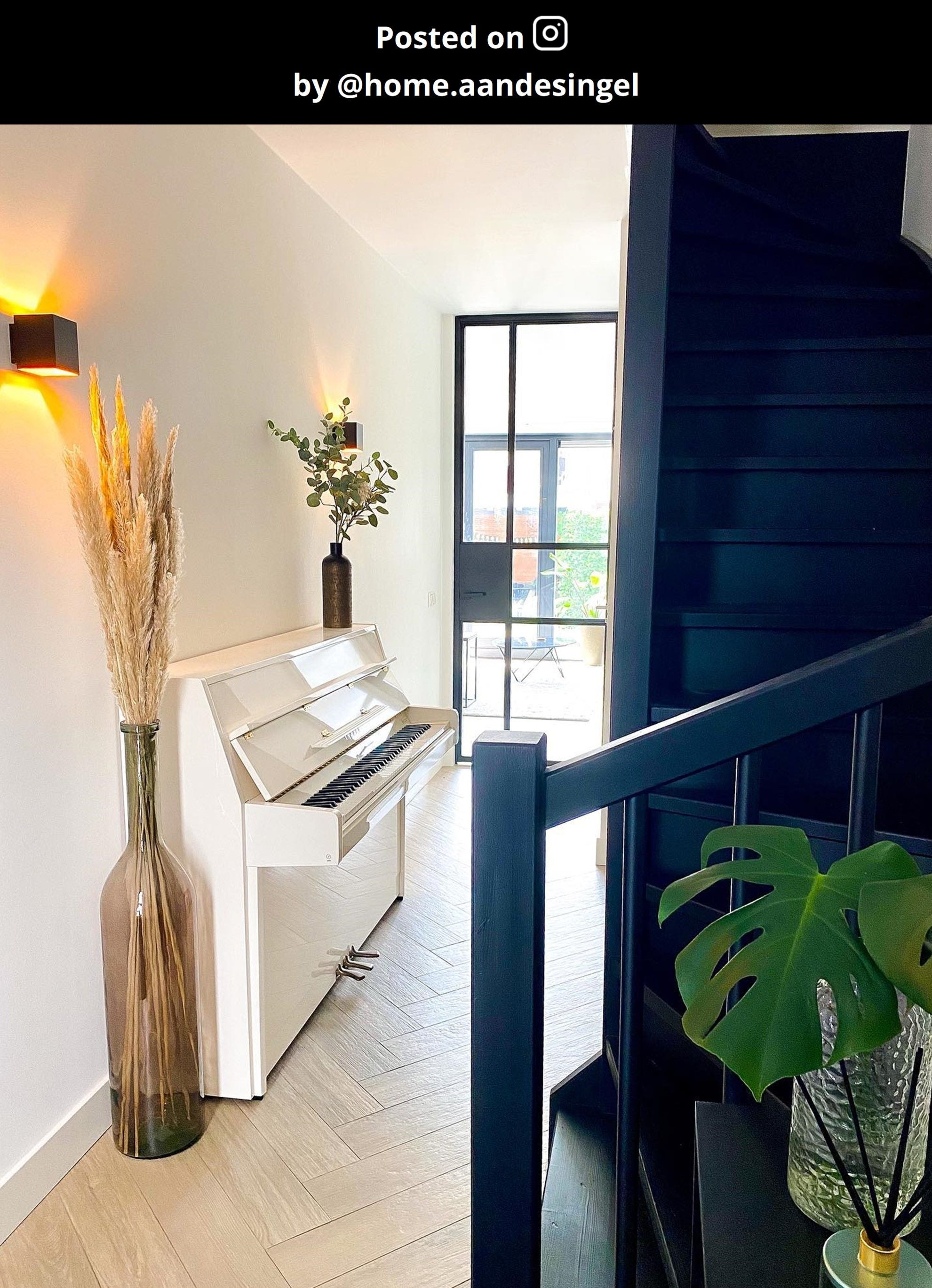 Xio wandlamp vierkant zwart