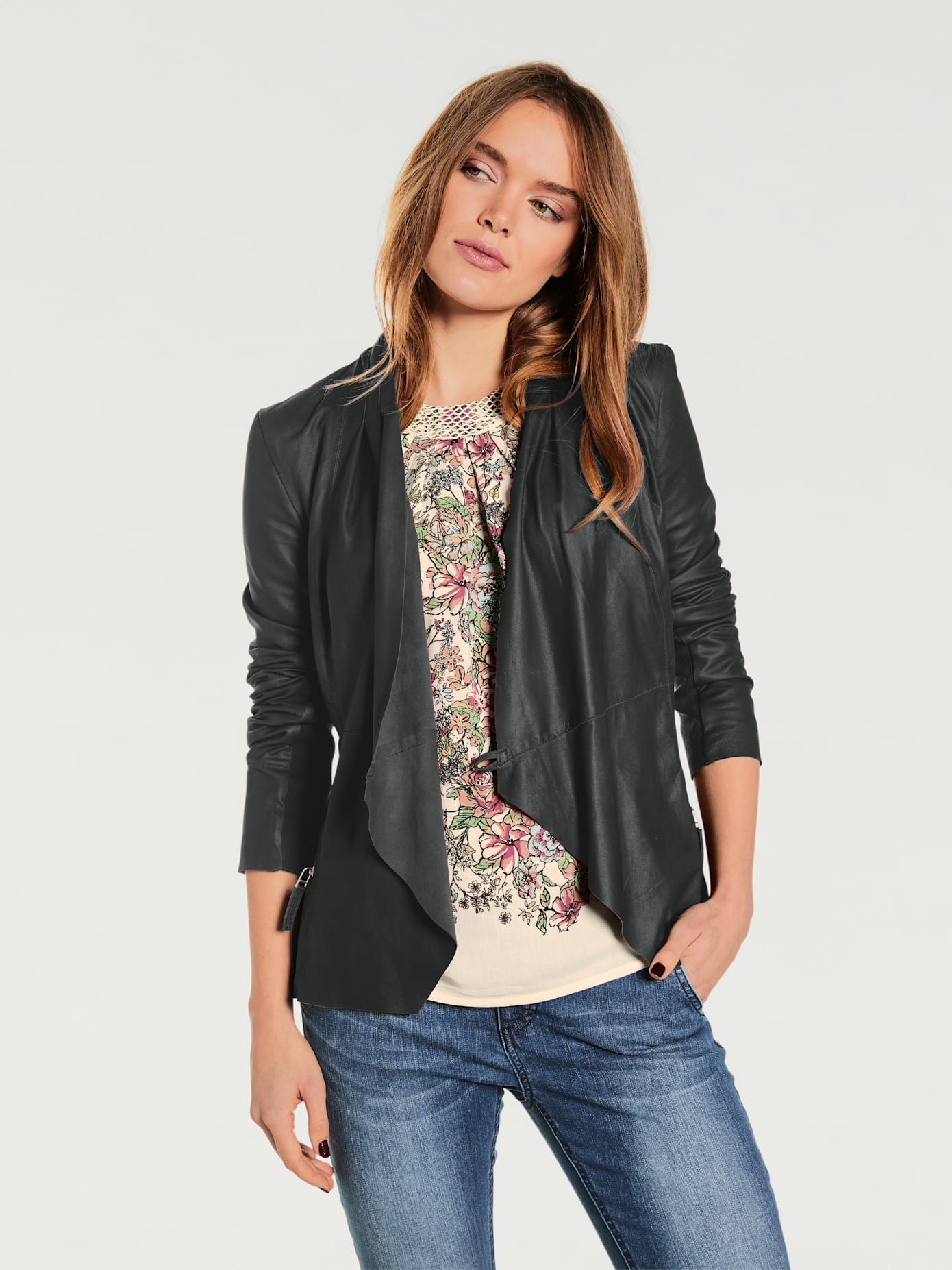 Veste en cuir modèle décontracté et élégant