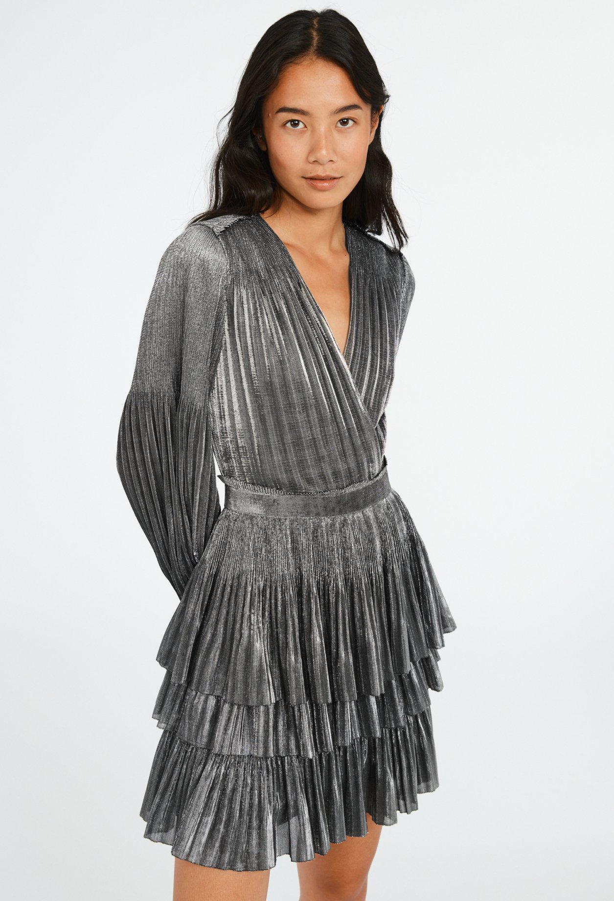 Robe argent courte &agrave; volants
