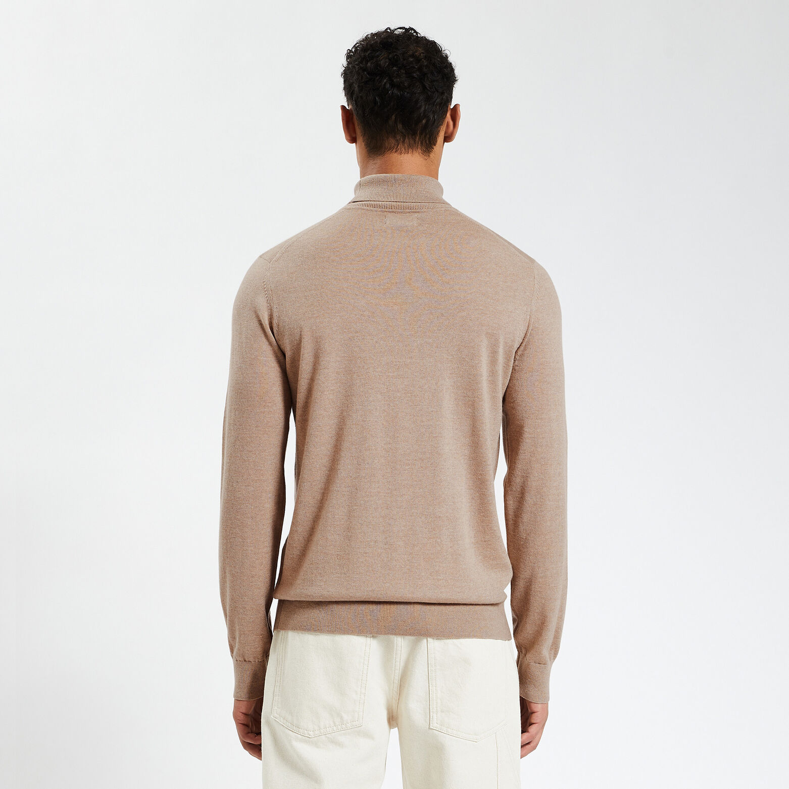 Pull col roulé en laine mérinos Beige