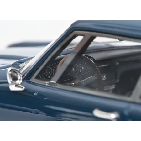 Schuco 450913200 - BMW Glas 3000 V8 blau 1:43