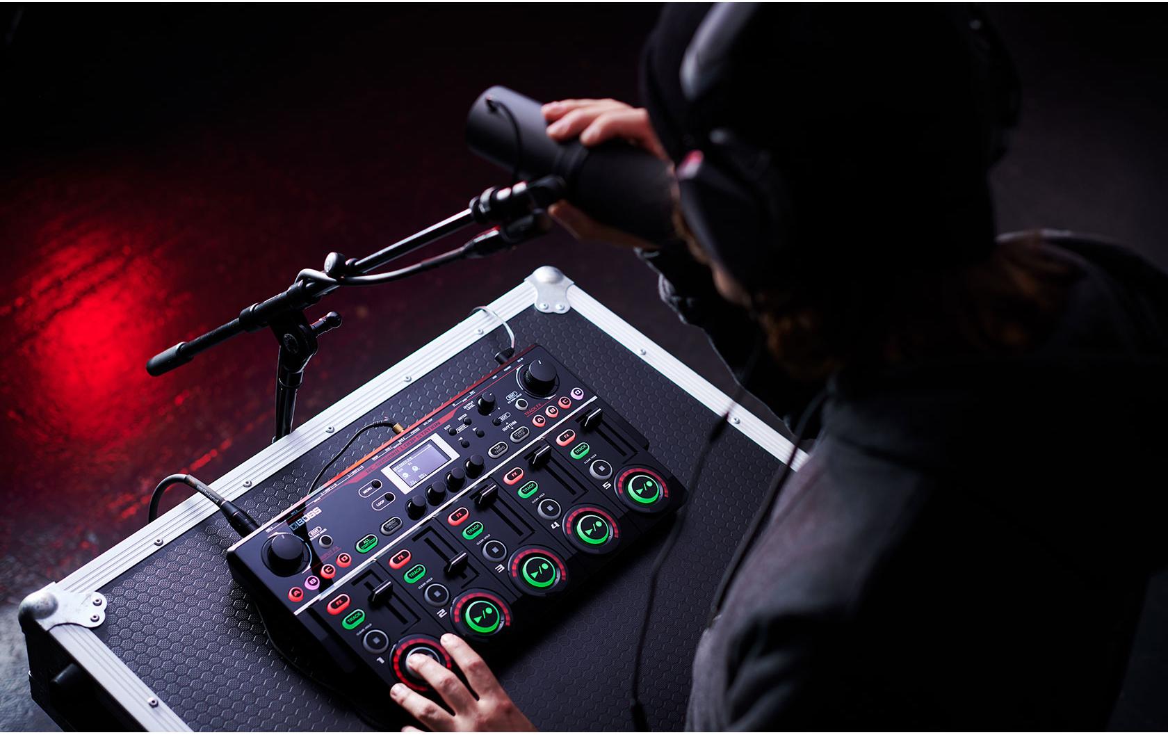 Effektgerät RC-505mkII<br>Looping-Magie unter Ihren Fingern