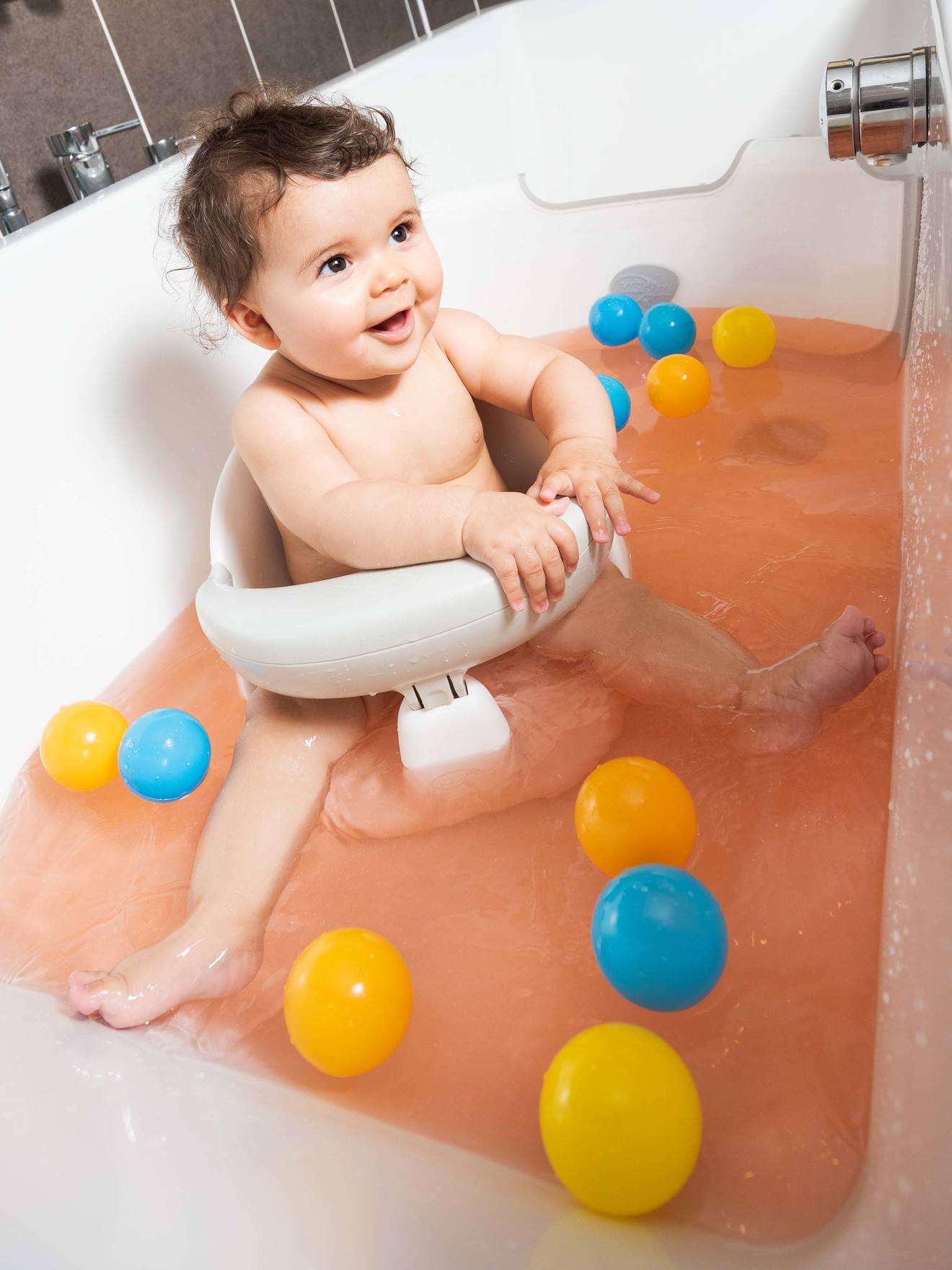 Cadeira de Banho Giratória Orbital BABYDAM, Branca Clara, Lisa