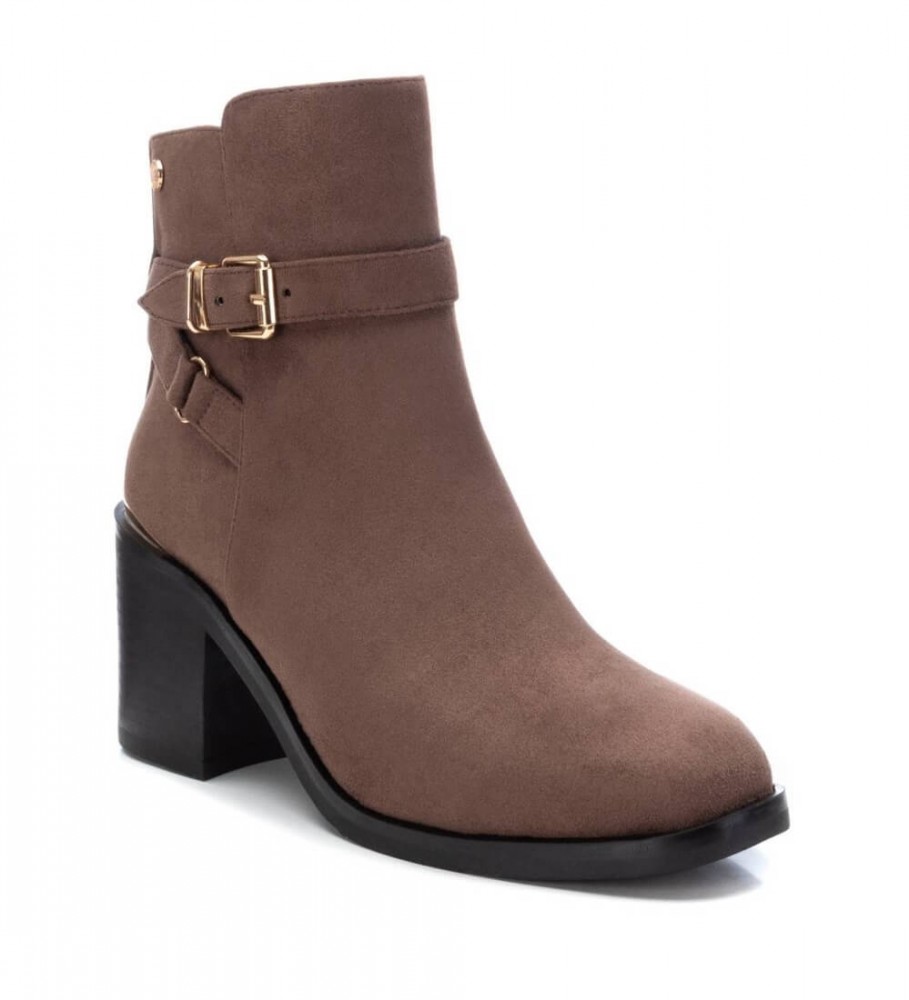 Botas de cano curto Xti 141735 cor taupe - altura do salto: 7 cm