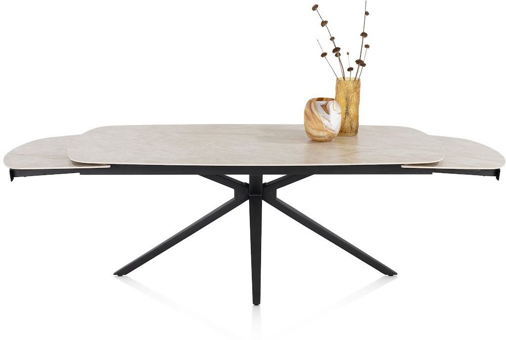 Henders en Hazel Lattina Eettafel