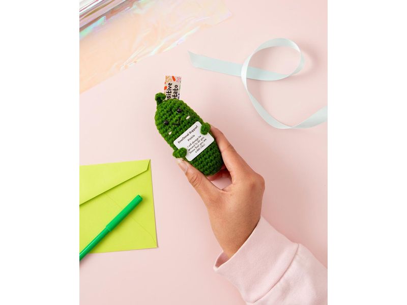 I AM CREATIVE Glücksbringer Positiv Pickle Gehäkeltes Mini Plüsch