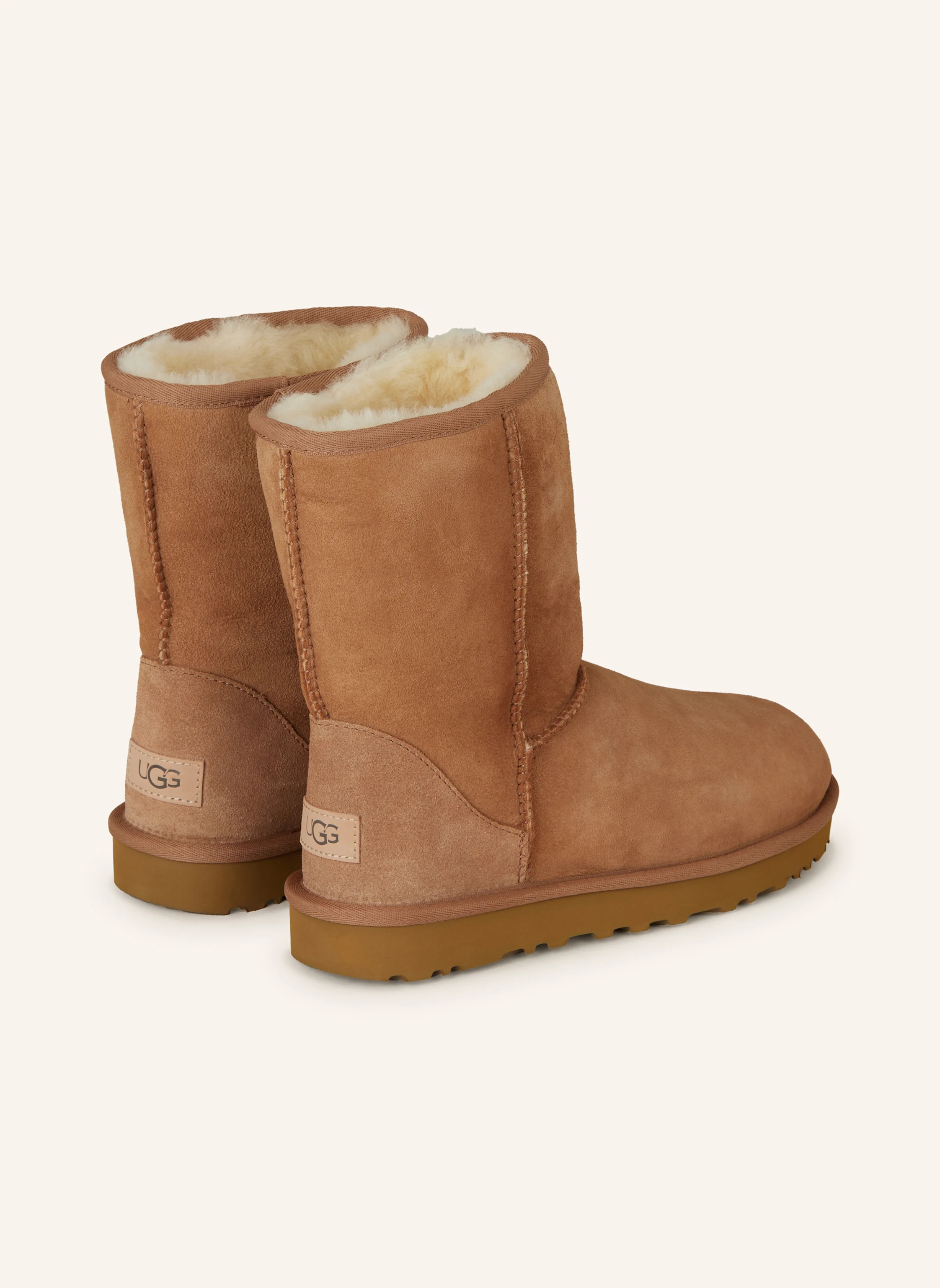 UGG Boots CLASSIC SHORT II