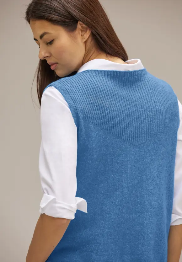 Ärmelloser Pullunder - intense gentle blue melange