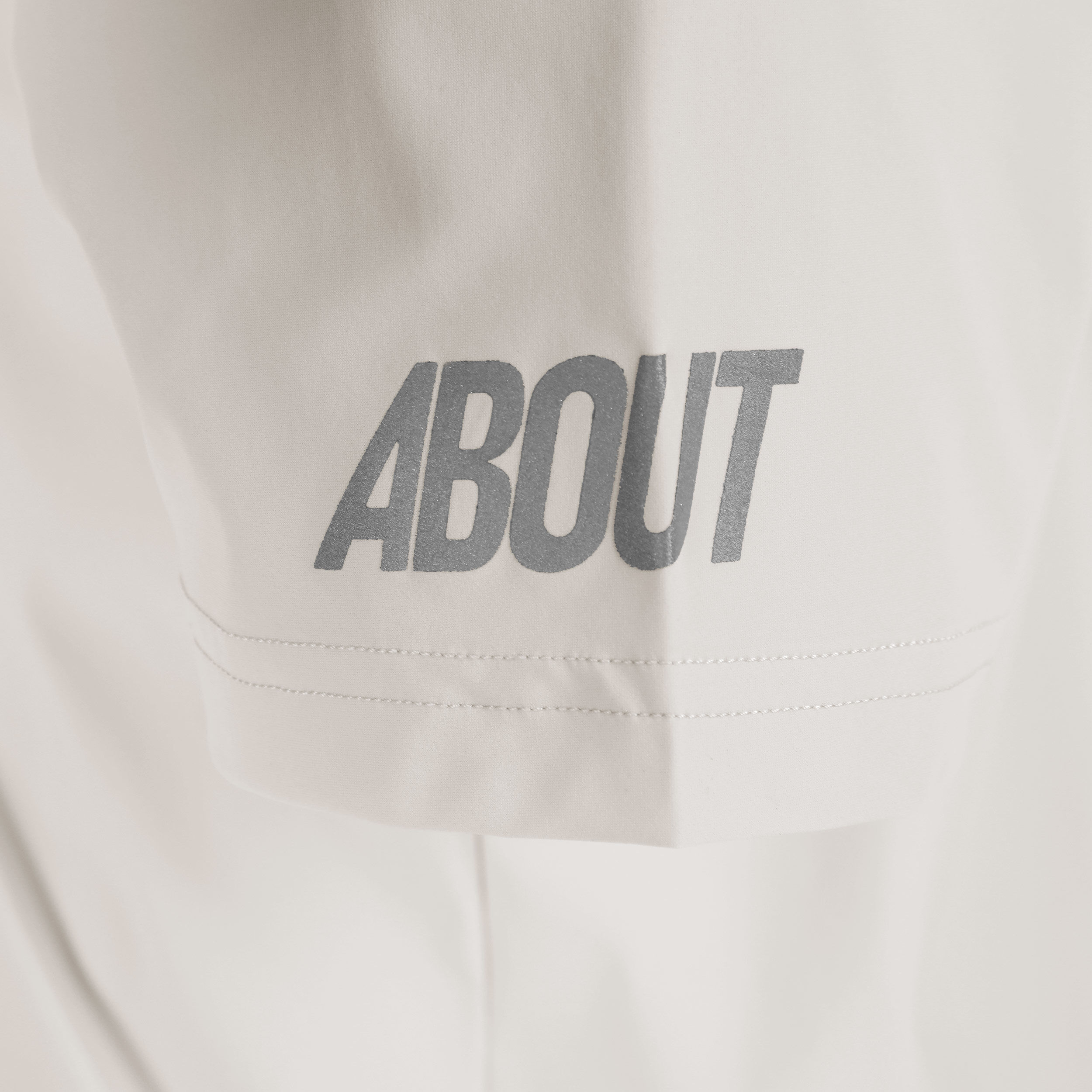 AB Out Tech Club T-shirt Hommes - Beige