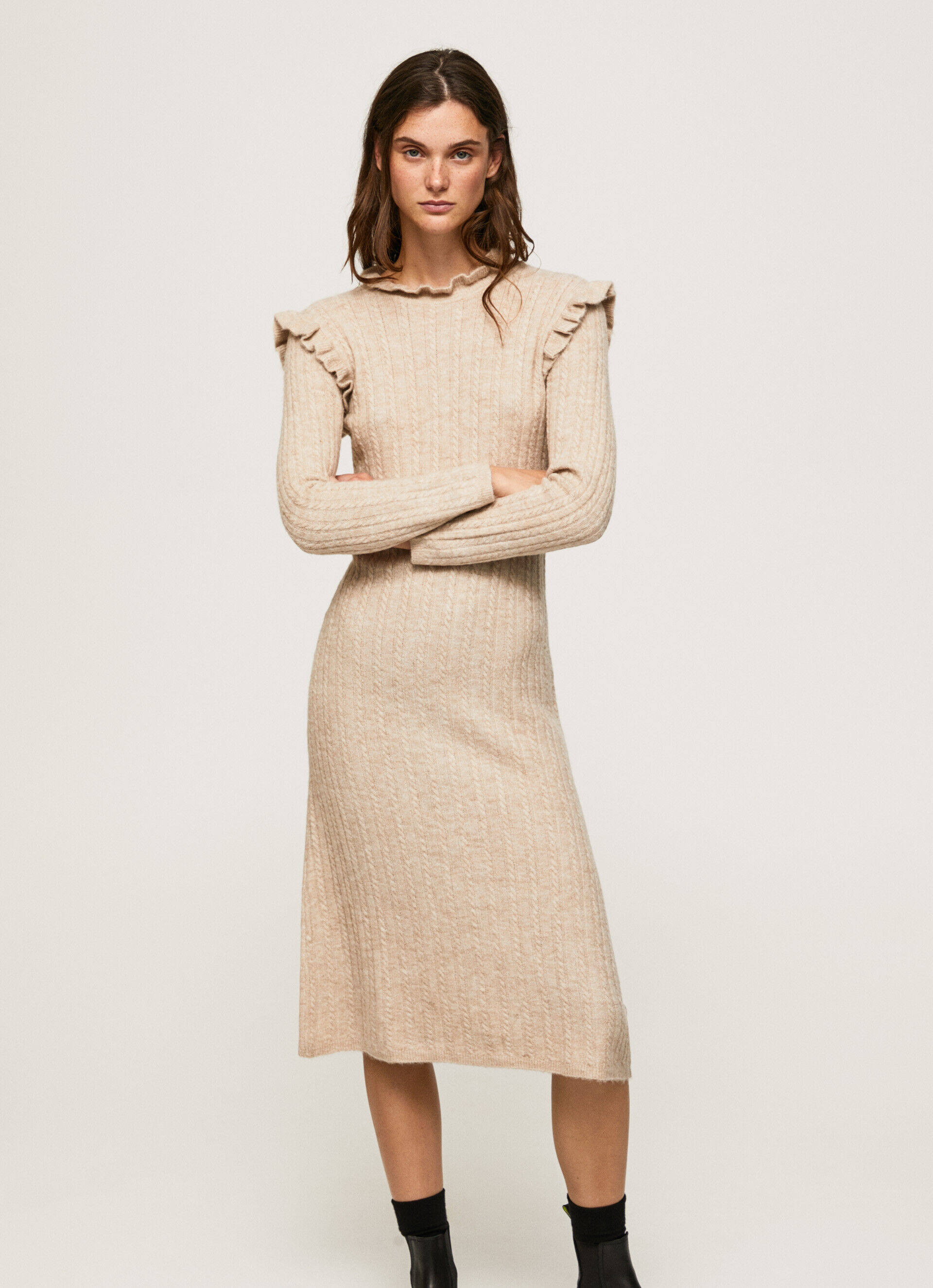 Vestido midi de tricô trançado - Bege