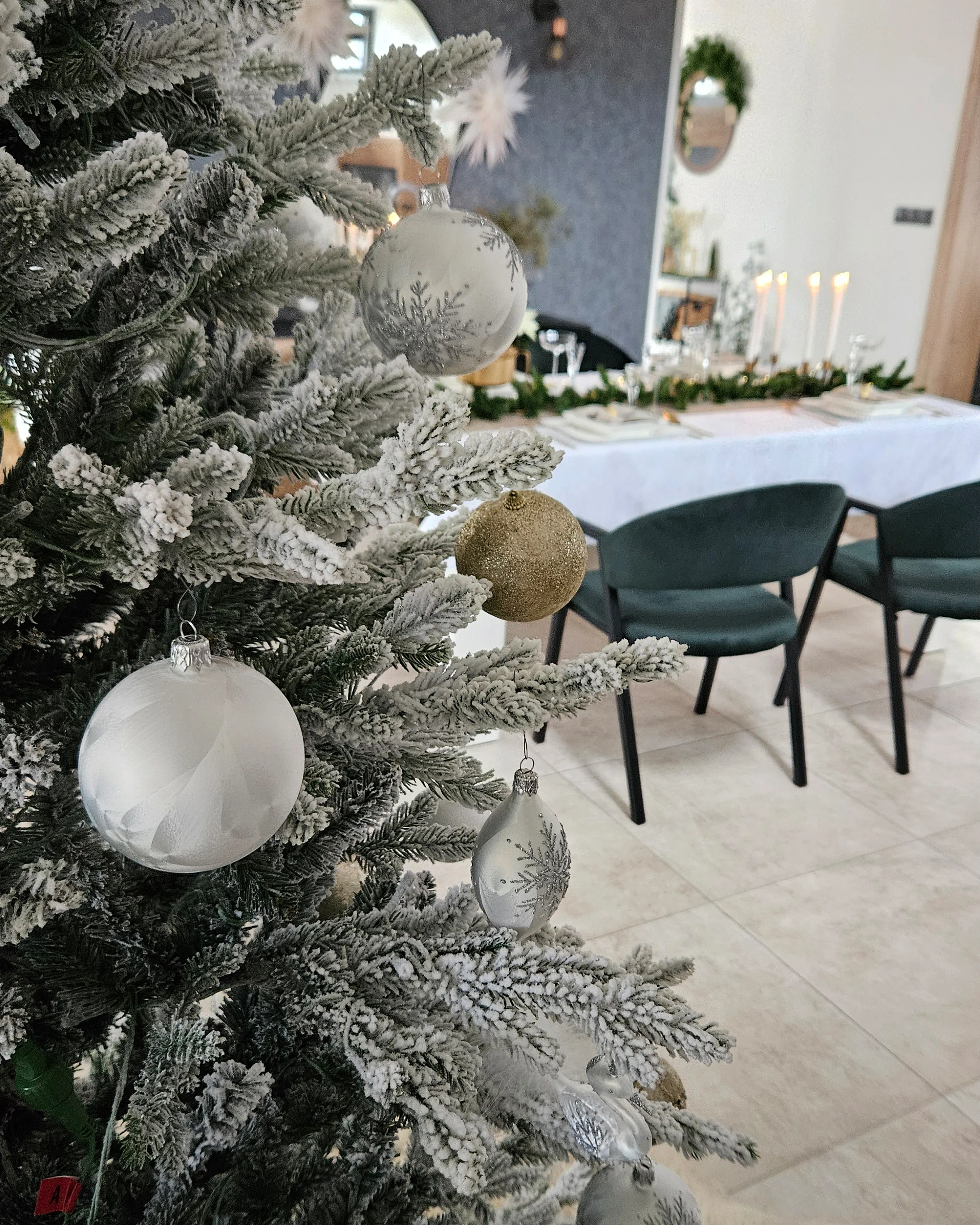 Besneeuwde kunstkerstboom BRISCO 180 cm Wit