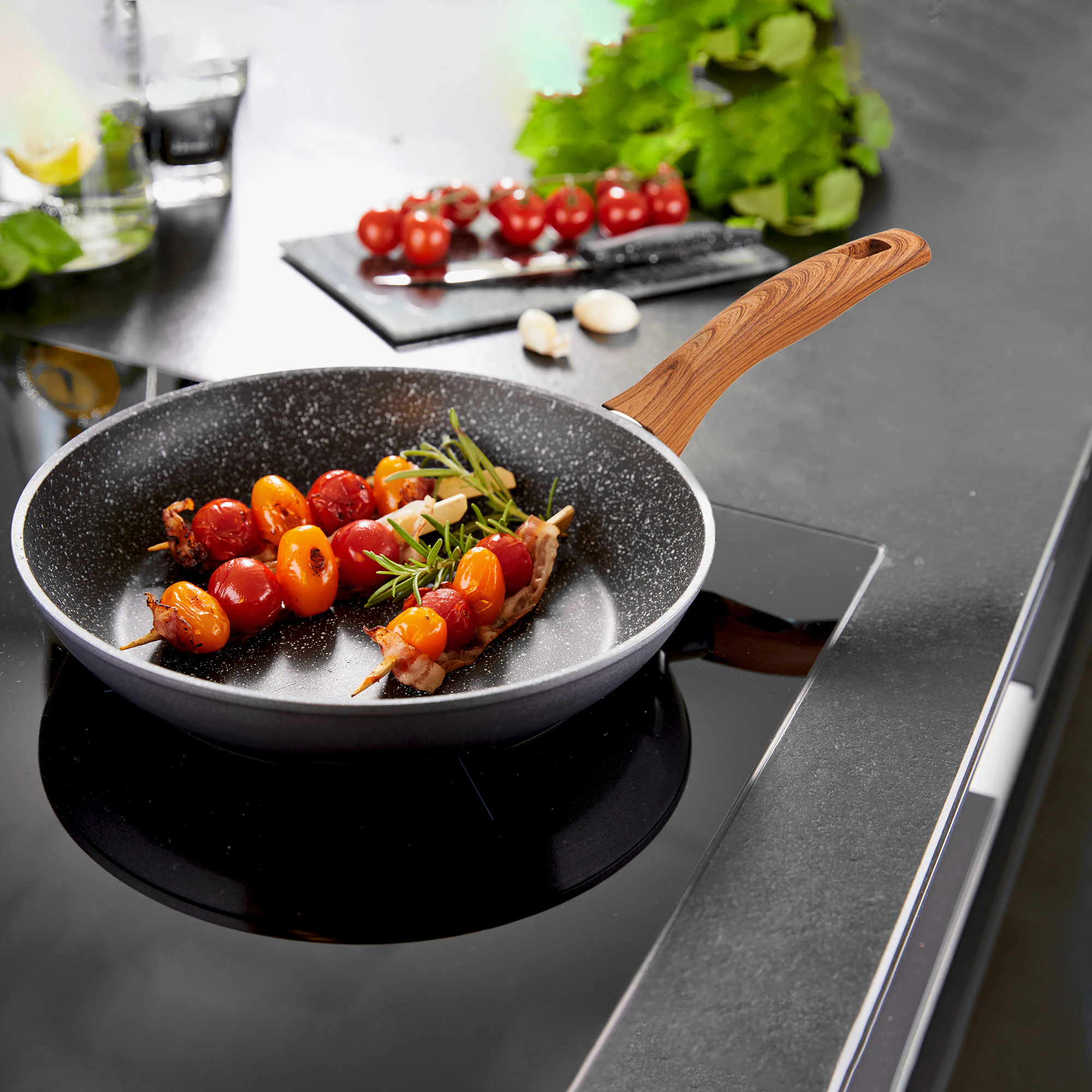 STONELINE® Back to Nature Bratpfanne 28 cm, Made in Germany, Induktion, antihaftbeschichtete Pfanne