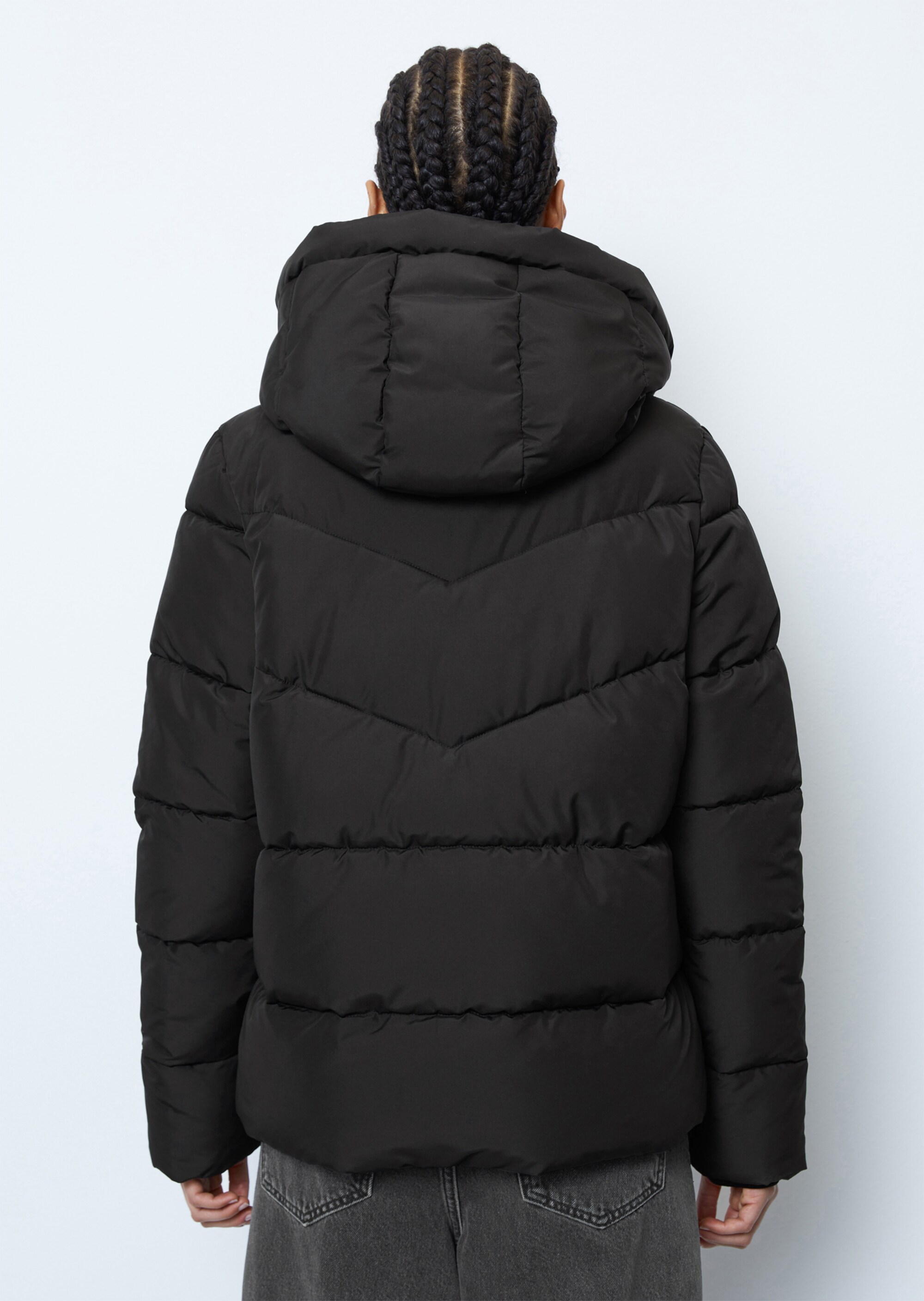 Kapuzen-Puffer-Jacke relaxed aus teilweise recycelten Materialien