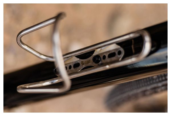 Porte-Bidon Wolf Tooth Morse Cage Ti Titane