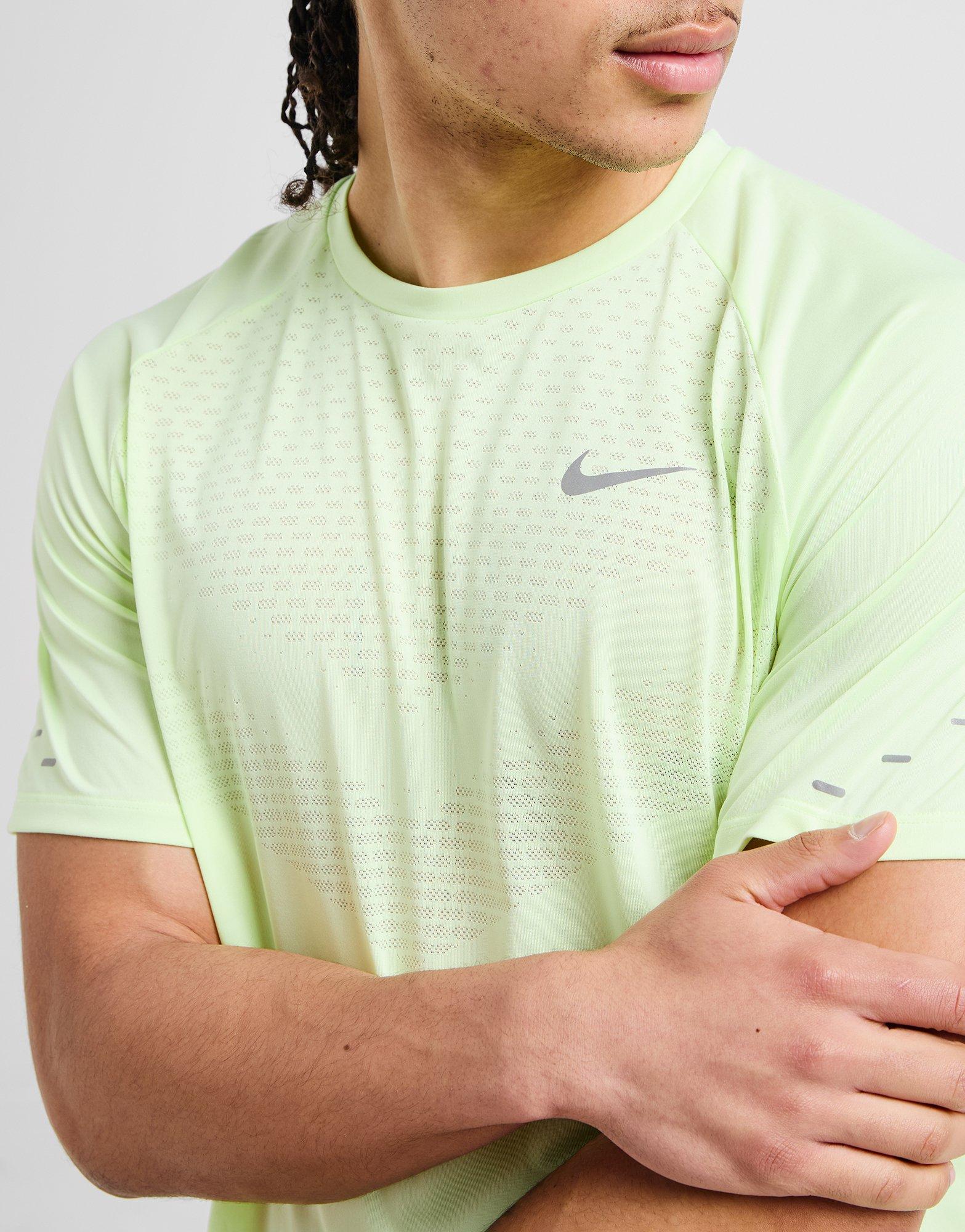 Nike Stride T-Shirt