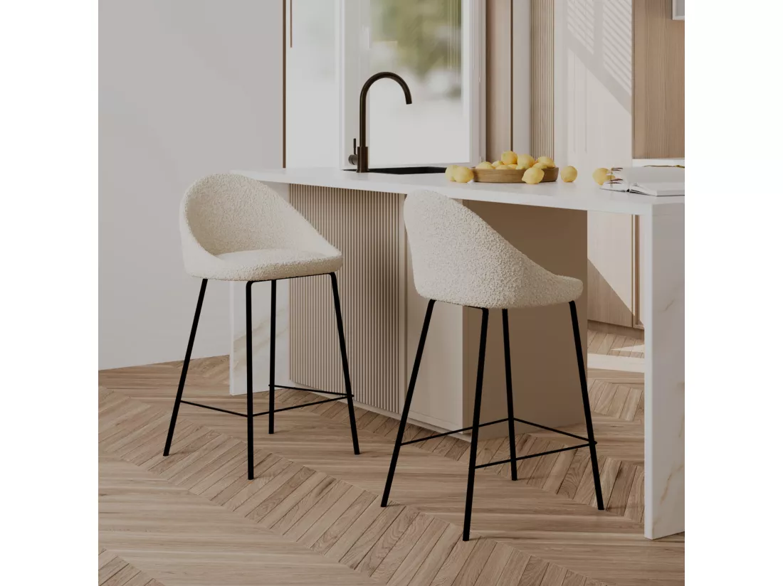 Lot de 2 chaises pour îlot central 65 cm en tissu bouclette blanc - Misty