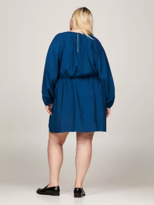 Vestido Curve Texturizado de Manga Longa até o Joelho